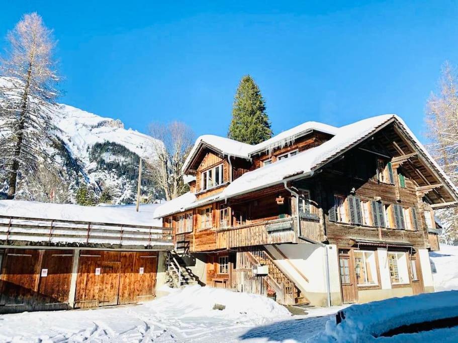 Cozy Apartment In Vintage House In Kandersteg Εξωτερικό φωτογραφία