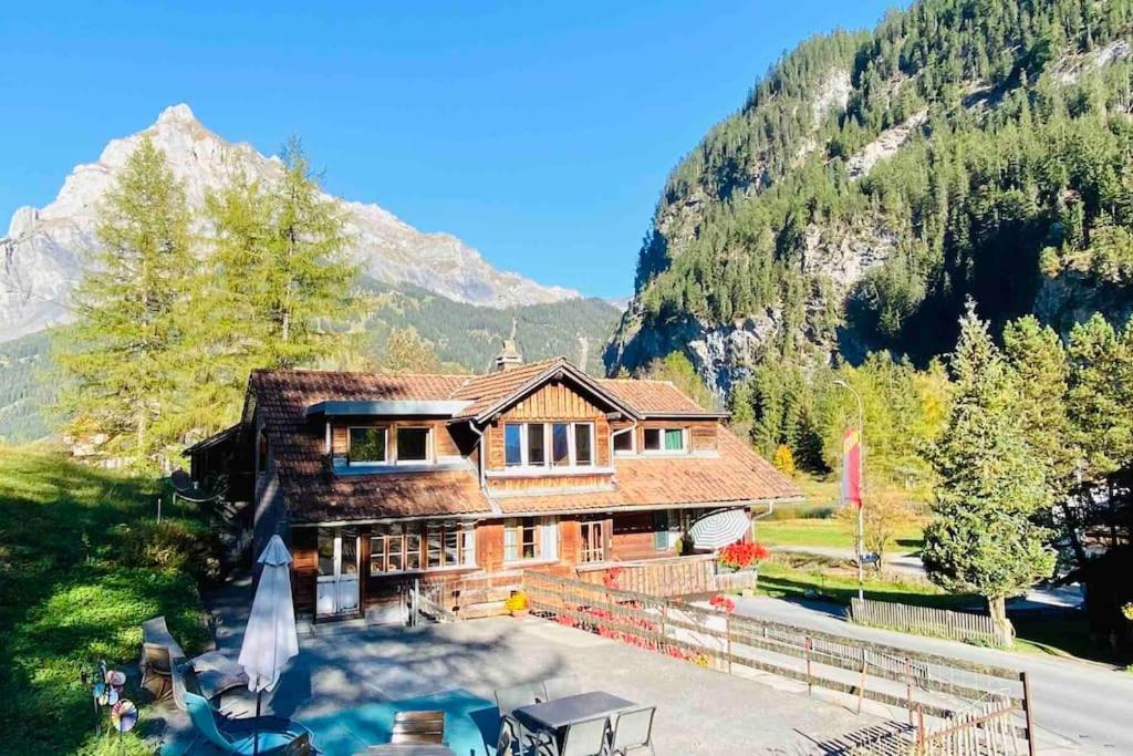 Cozy Apartment In Vintage House In Kandersteg Εξωτερικό φωτογραφία